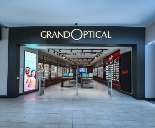 GrandOptical retail store entrance